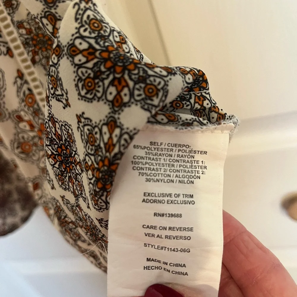 Taylor & Sage Cream and Brown Patterned Tank Top - Picture 8 of 9